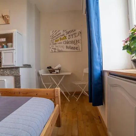 怡待布吉蒙图瓦斯32公寓 公寓 *