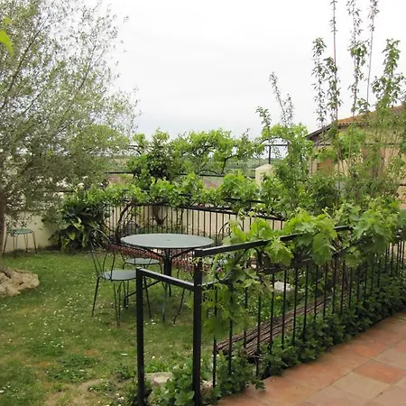 Etape Gimontoise 32 Apartment *